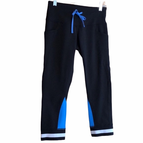 Zella Black & Blue Cropped Workout Pants size M - Picture 1 of 6